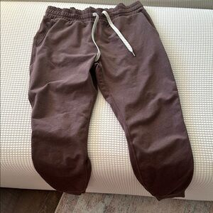 Vuori women’s Performance Jogger